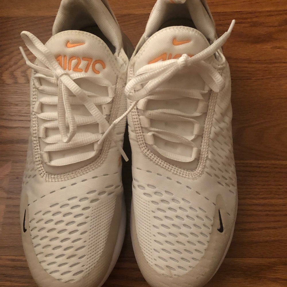 Nike Air Max 270 Summit